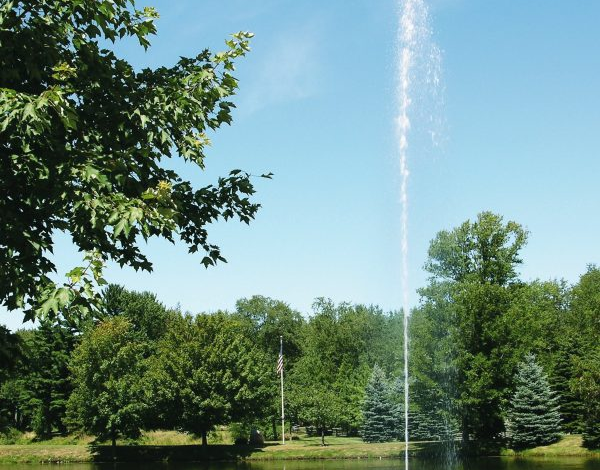Maintaining Large Pond Fountains Through All Four Seasons