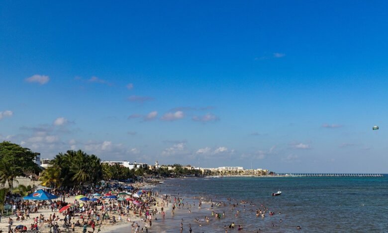 How to Plan a Multigenerational Family Vacation in Mexico Without the Stress